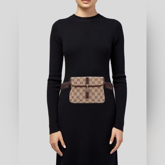 GUCCI GG Canvas Jackie Belt Bag - Picture 13 of 14